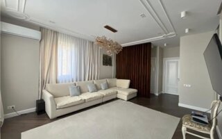 Продажа 4-комнатной квартиры, 121 м²