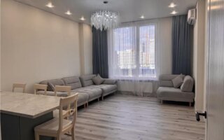 Продажа 4-комнатной квартиры, 106 м²