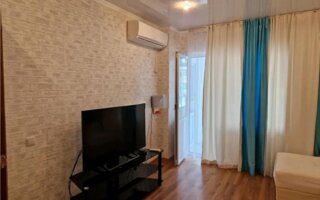 Продажа 2-комнатной квартиры, 69.5 м²