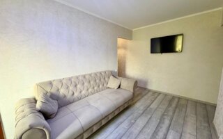Продажа 3-комнатной квартиры, 59 м²