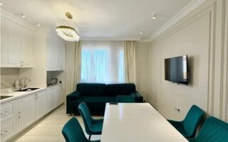Продажа 3-комнатной квартиры, 140 м²