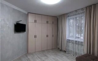 Продажа 1-комнатной квартиры, 41 м²