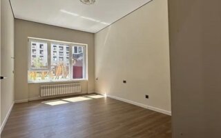 Продажа 1-комнатной квартиры, 40 м²