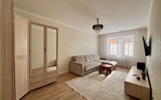 Продажа 2-комнатной квартиры, 57 м²