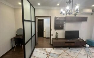 Продажа 1-комнатной квартиры, 57 м²
