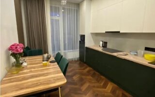 Продажа 3-комнатной квартиры, 85.7 м²