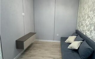 Продажа 2-комнатной квартиры, 42 м²