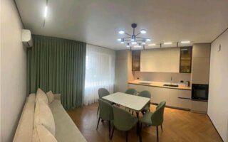 Продажа 3-комнатной квартиры, 70 м²