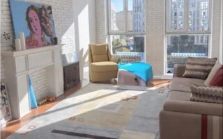 Продажа 2-комнатной квартиры, 73.7 м²