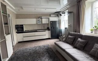 Продажа 3-комнатной квартиры, 62 м²