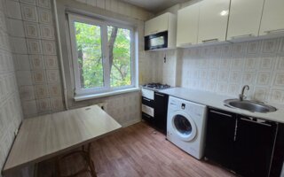 Продажа 3-комнатной квартиры, 59 м²
