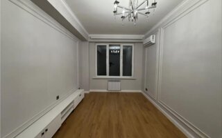 Продажа 1-комнатной квартиры, 43.8 м²