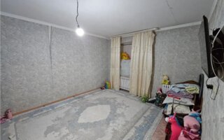 Продажа 1-комнатной квартиры, 37 м²