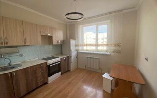 Продажа 2-комнатной квартиры, 62.5 м²