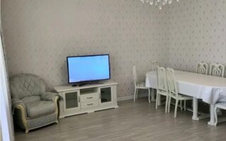 Продажа 3-комнатной квартиры, 90 м²