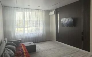 Продажа 2-комнатной квартиры, 62 м²