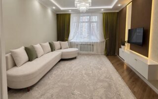 Продажа 2-комнатной квартиры, 65.5 м²