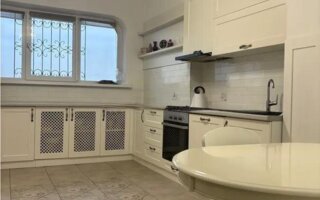 Продажа 4-комнатной квартиры, 102 м²