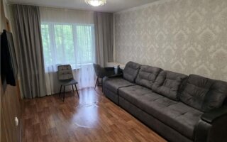 Продажа 3-комнатной квартиры, 60 м²
