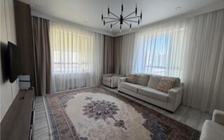 Продажа 3-комнатной квартиры, 84 м²