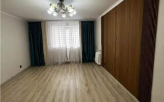 Продажа 2-комнатной квартиры, 65 м²