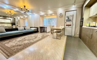 Продажа 4-комнатной квартиры, 76 м²