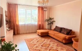 Продажа 2-комнатной квартиры, 88 м²