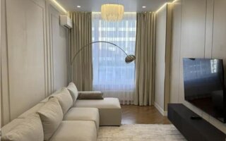 Продажа 2-комнатной квартиры, 65 м²