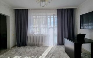 Продажа 4-комнатной квартиры, 82 м²