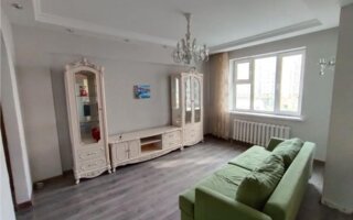 Продажа 2-комнатной квартиры, 60 м²