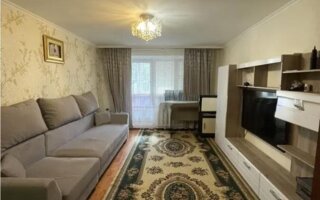 Продажа 3-комнатной квартиры, 60 м²
