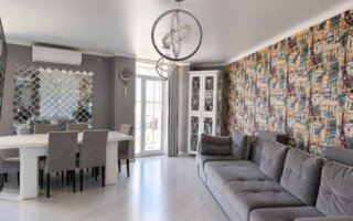 Продажа 5-комнатной квартиры, 107 м²