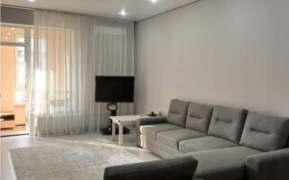 Продажа 2-комнатной квартиры, 72.2 м²