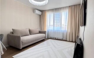 Продажа 3-комнатной квартиры, 63.15 м²
