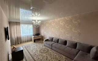 Продажа 2-комнатной квартиры, 76.2 м²