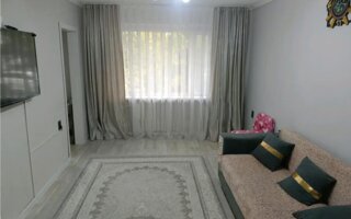 Продажа 3-комнатной квартиры, 62 м²