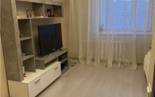 Продажа 1-комнатной квартиры, 31.9 м²
