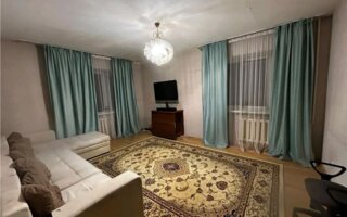Продажа 2-комнатной квартиры, 65 м²