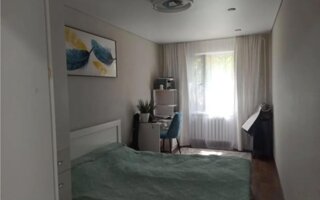 Продажа 3-комнатной квартиры, 59 м²