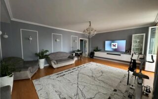 Продажа 4-комнатной квартиры, 157 м²
