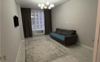Продажа 1-комнатной квартиры, 43 м²