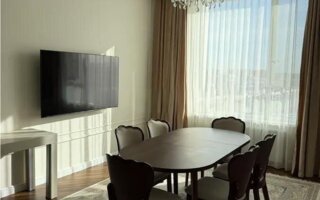 Продажа 3-комнатной квартиры, 77 м²