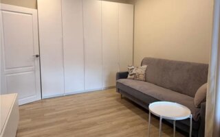 Продажа 1-комнатной квартиры, 42.5 м²