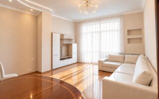 Продажа 3-комнатной квартиры, 98 м²