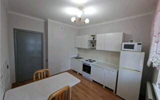 Продажа 1-комнатной квартиры, 45 м²