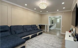 Продажа 4-комнатной квартиры, 130 м²