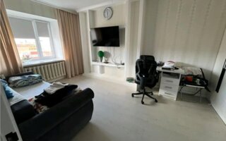Продажа 1-комнатной квартиры, 38 м²