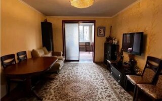 Продажа 3-комнатной квартиры, 80 м²