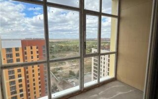 Продажа 1-комнатной квартиры, 42 м²