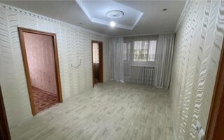 Продажа 4-комнатной квартиры, 62 м²